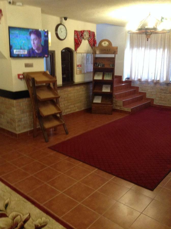 Ferienwohnung Taverna Vama Veche Exterior foto